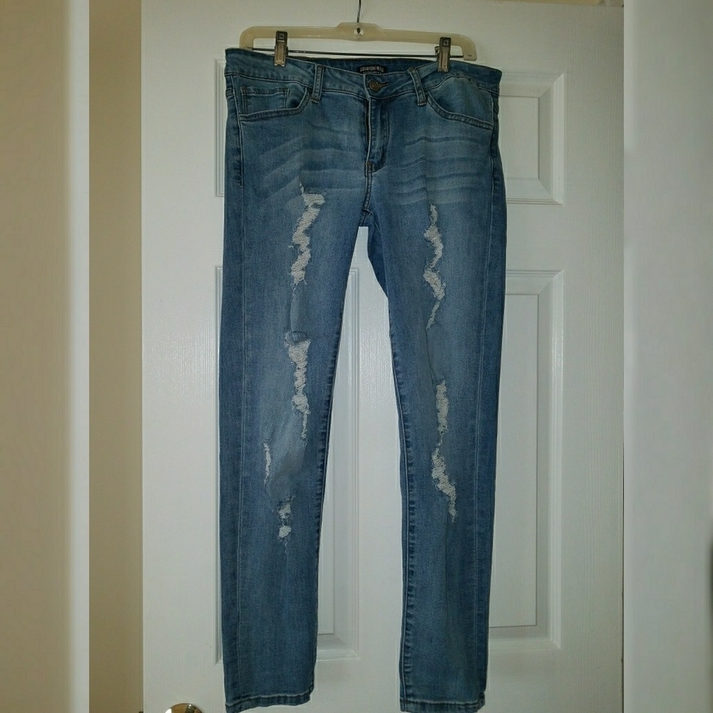 Fashion Nova Skinny jeans